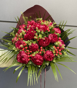 Bordo Şakayık Buketi