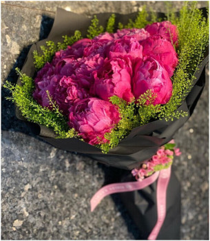 Fuşya Şakayık Buketi