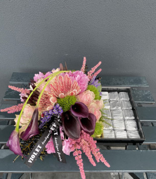 Pembe Çiçek Çikolata