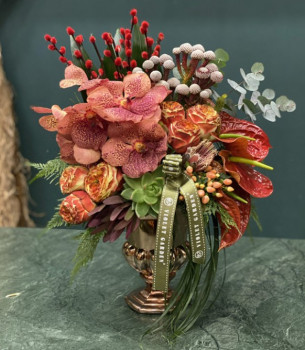 Vazoda Cubana Gül Aranjmanı